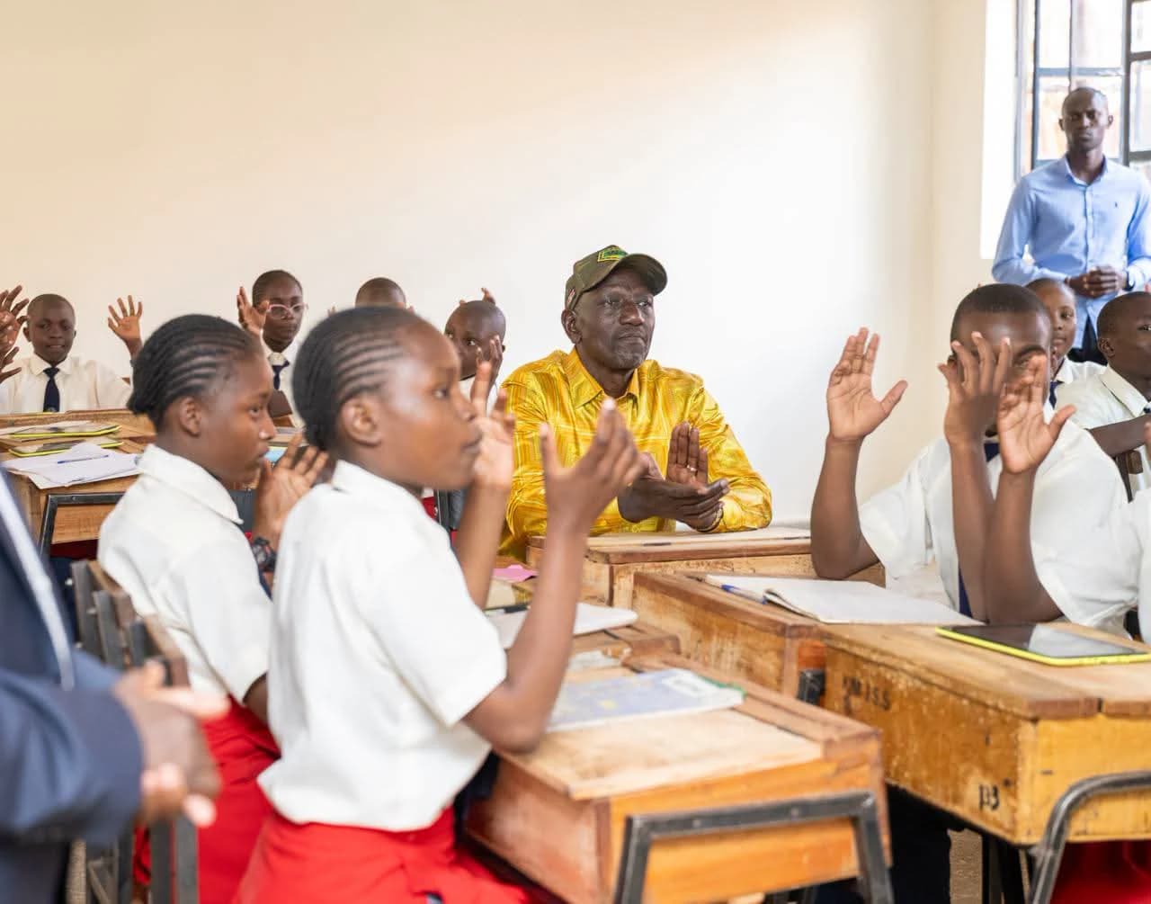 Ruto sets April 2027 deadline to equip all public JSS with digital devices