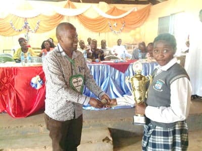 Governor assures science students promising future