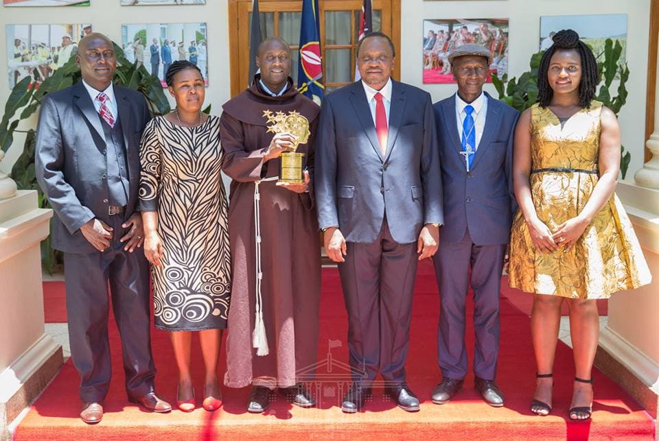 Uhuru to donate Sh 20m to Nakuru school in honor of Tabichi image 2