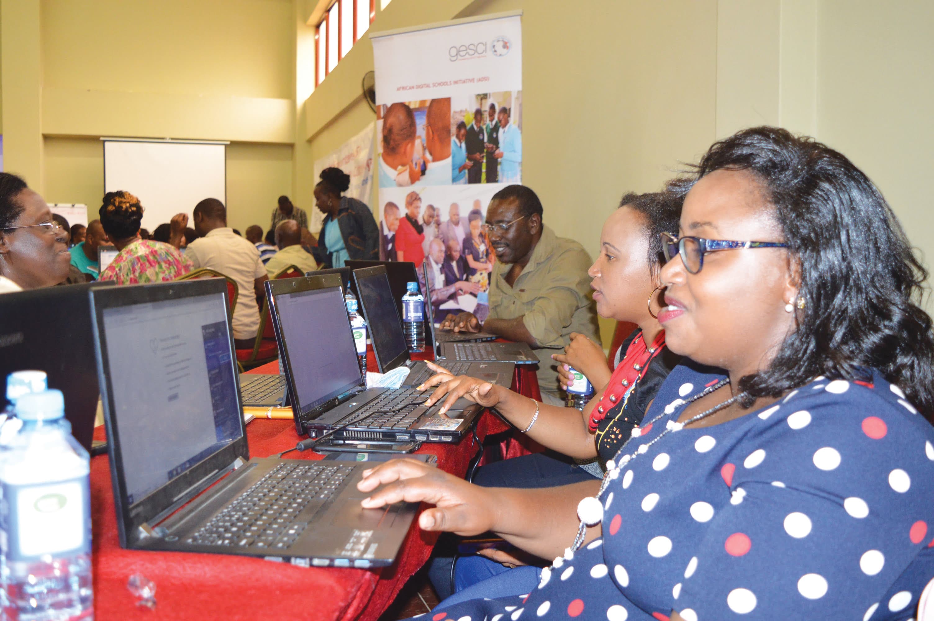 200 teachers equipped with ICT skills