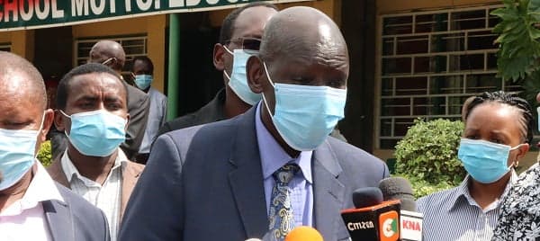 Public school students get Sh.5000 each for projects