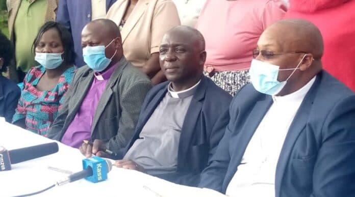 12 needy students get church scholarships