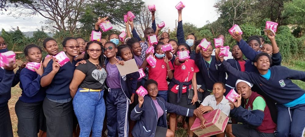 800 needy students in Mwasere Girls’ high school receive sanitary towels