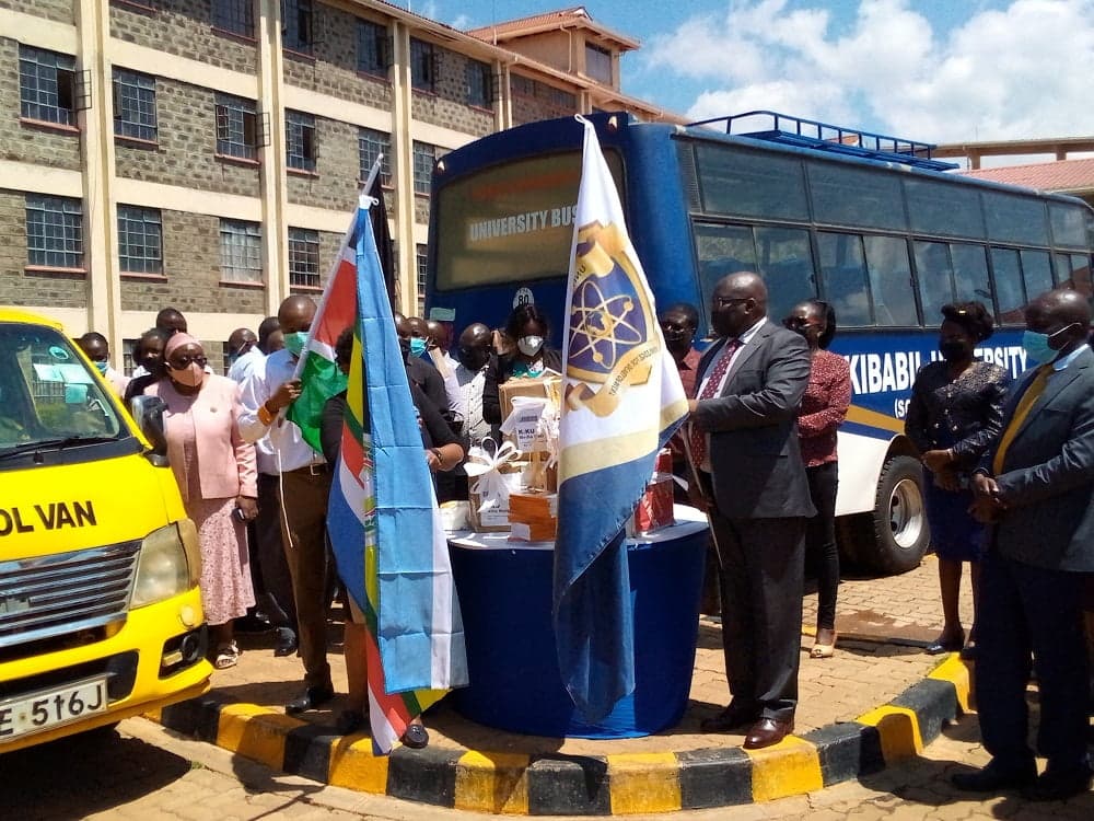 Kibabii University donates 13,000 books to schools
