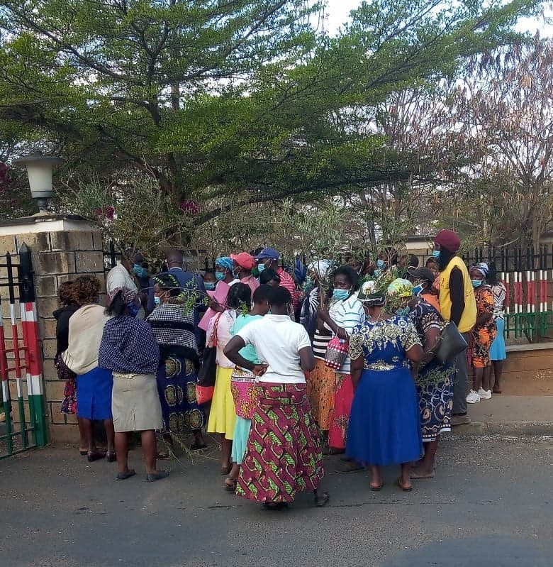 Parents demonstrate over poor performance