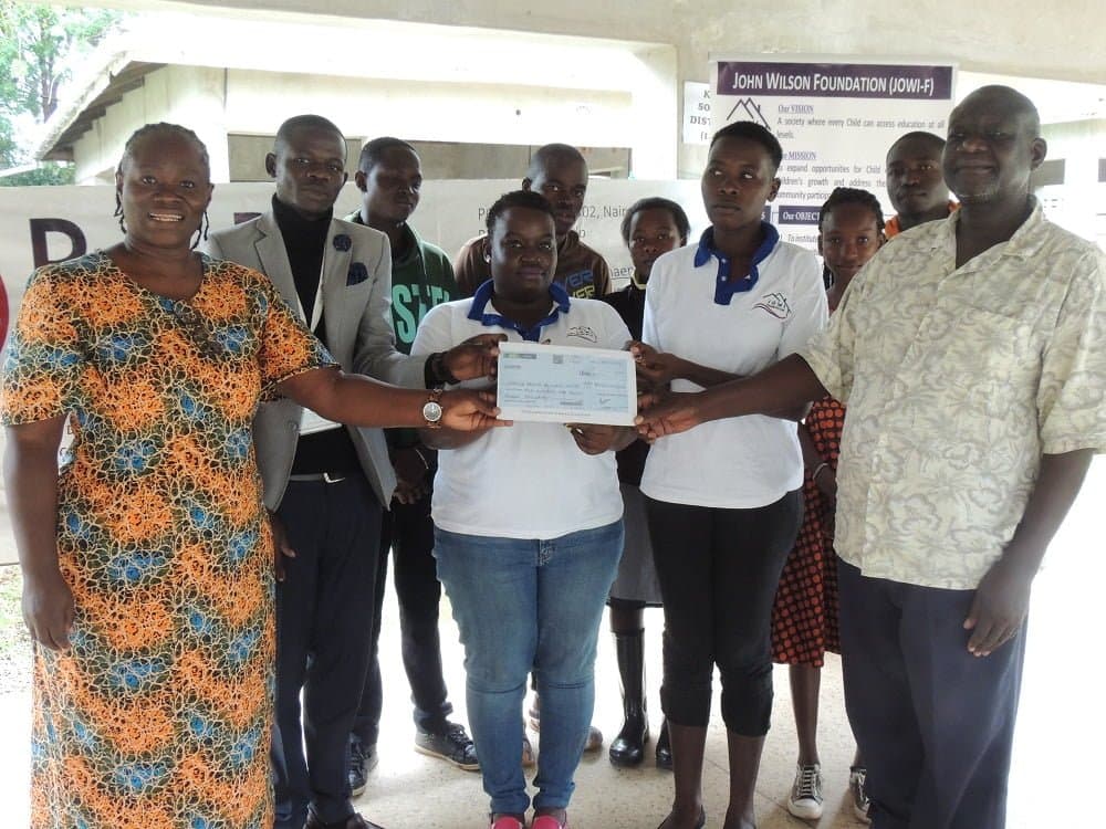 Charitable organizations rescue poor technical training students, pay school fees