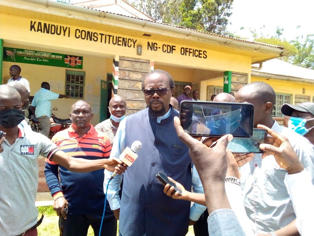 Needy college, university students receive Sh30 million bursaries from NG-CDF