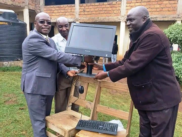 Lawyer gives back to community, sponsors needy students