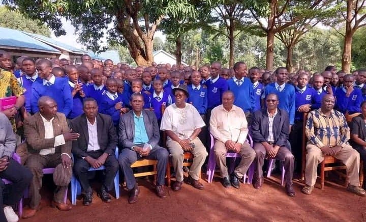 Legislators donate bedding to schools after dormitories raze down image 1