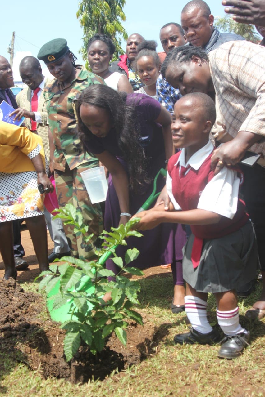 Emotional letter by SNE students gets President’s daughter to pledge a school bus
