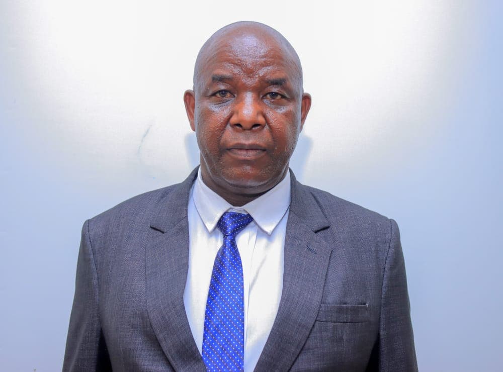 MKU Director lauds alumni for uniting to develop former school image 1
