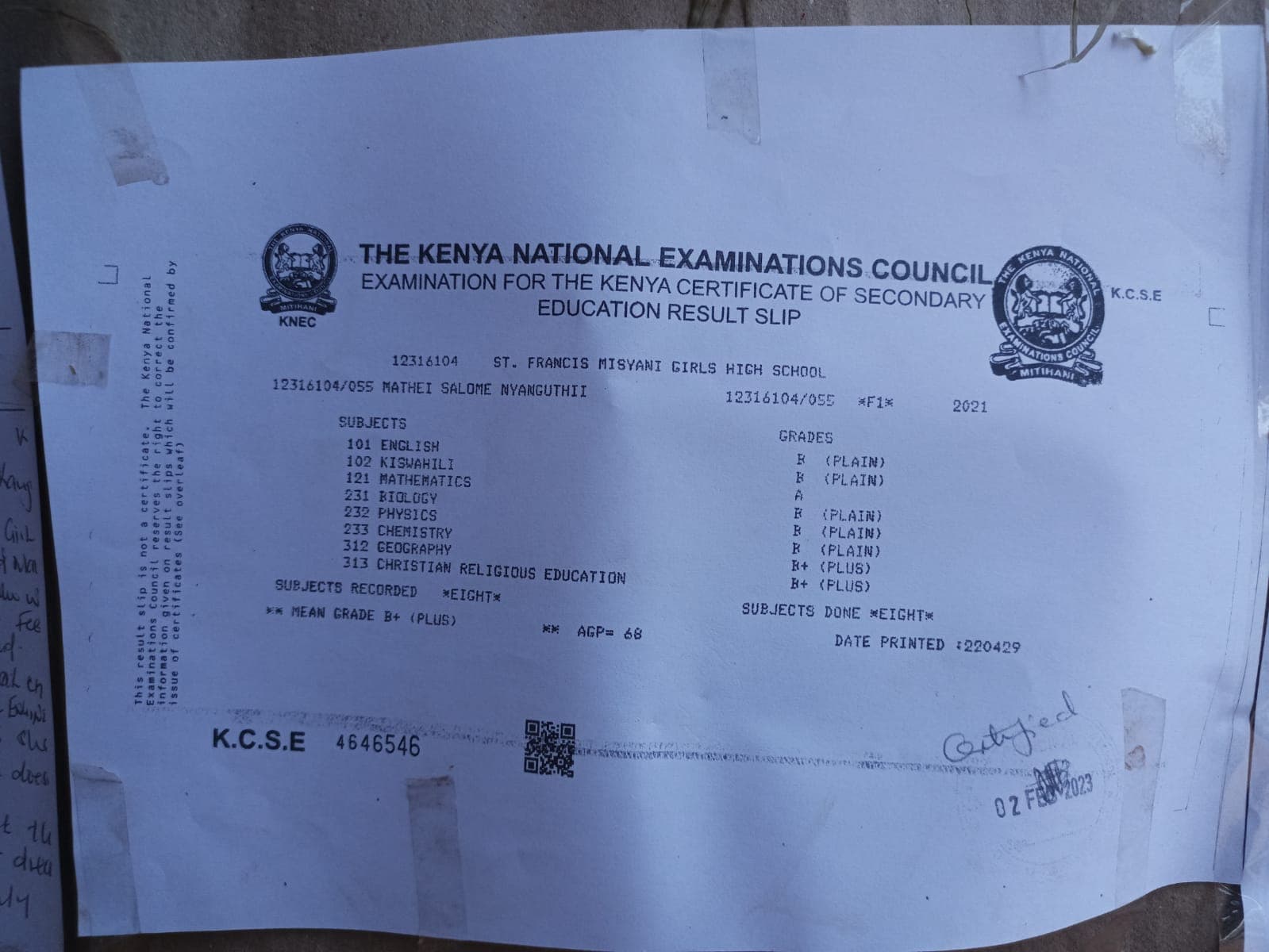 Man roams town in rags seeking school fees for daughter image 1