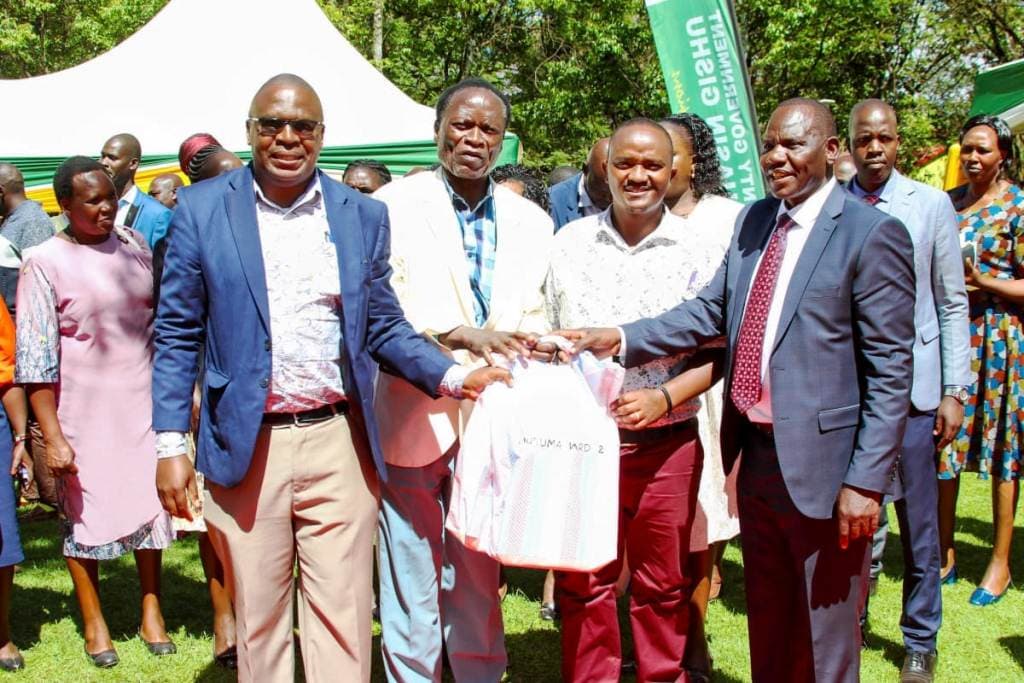 Governor disburses Shs119m for over 18,000 bright, needy students