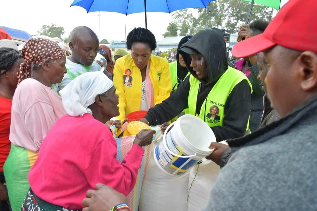 Pupils worst hit by hunger, residents decry while receiving relief food