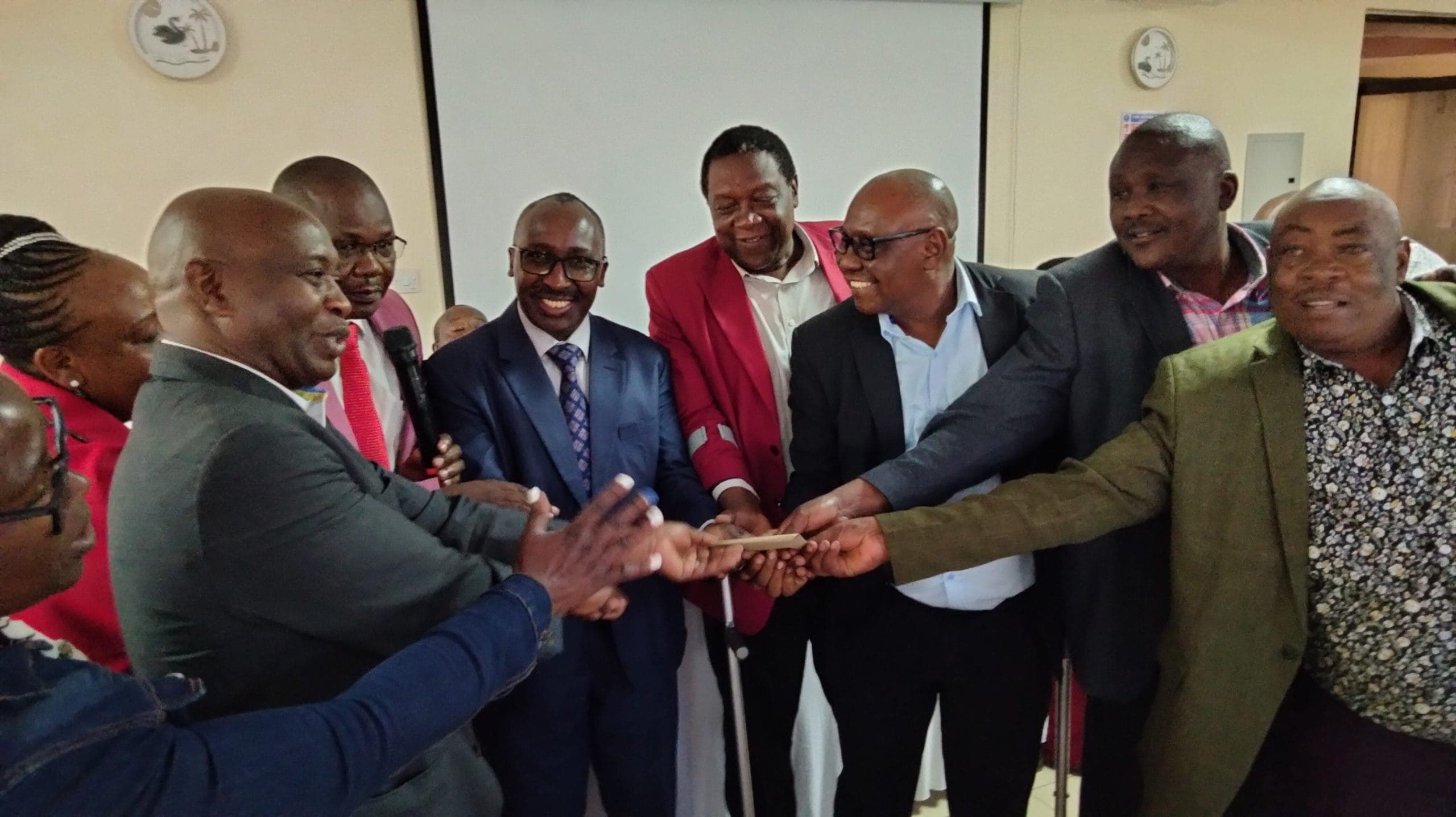 Makueni leaders applaud long serving education director on transfer
