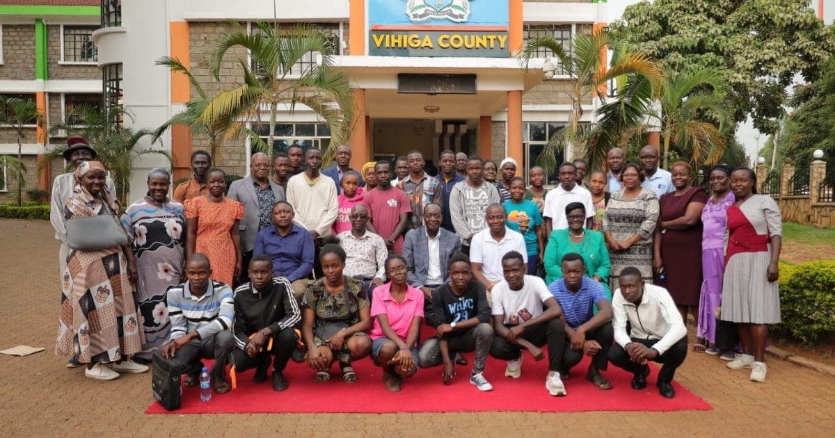 23 students in Vihiga receive varsity scholarships from Canadian Society(ACCES)