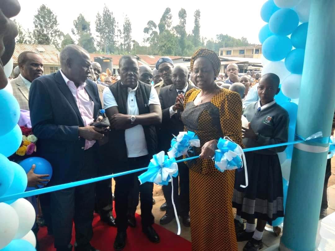 Charity: School in Kisii gets Sh 7.5M worth digital laboratory