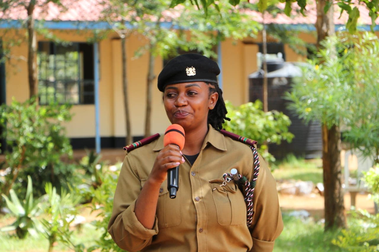 Parents warned of arrest for keeping children at home