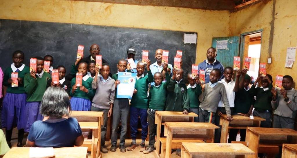 Foundation donates exam kits to candidates in Murang’a