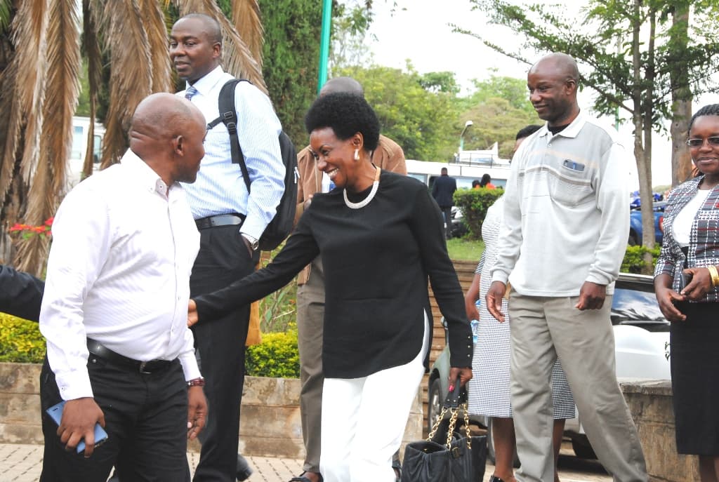 TSC finally releases long-awaited allowances for jittery field officers