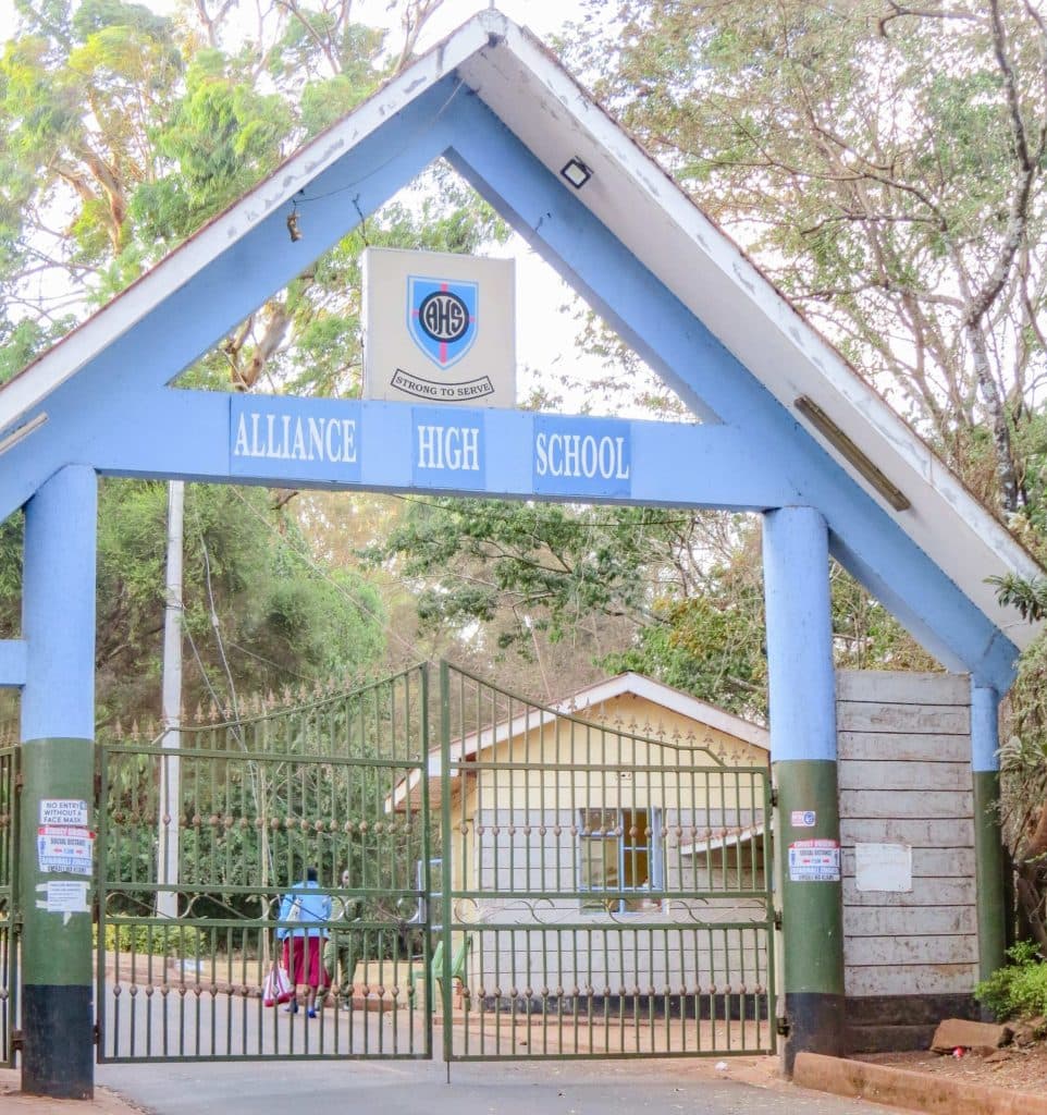 How schools strive to preserve eidetic institutional memories image 2