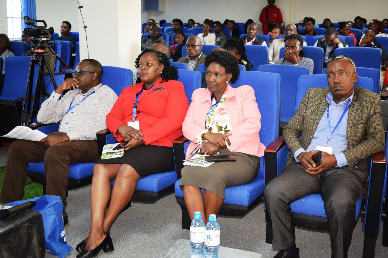 Scholars urge farmers, government to embrace technology to boost food production