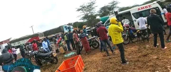Students among five killed in Salama Highway crash during half-term travel