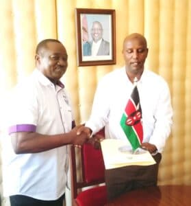 Outgoing Makueni TSC Director honoured as he hands over after promotion to Eastern Region image 1