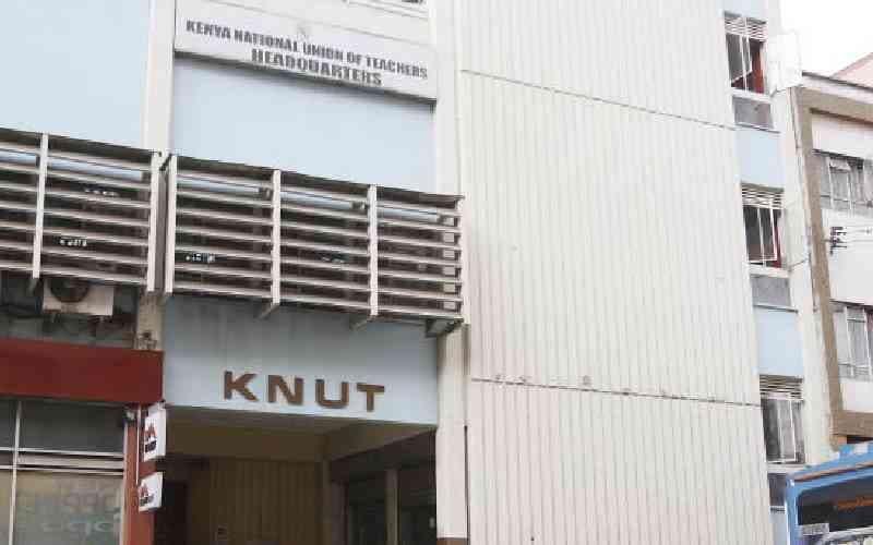KNUT protests teacher transfers in Lurambi, accuses politicians of interference