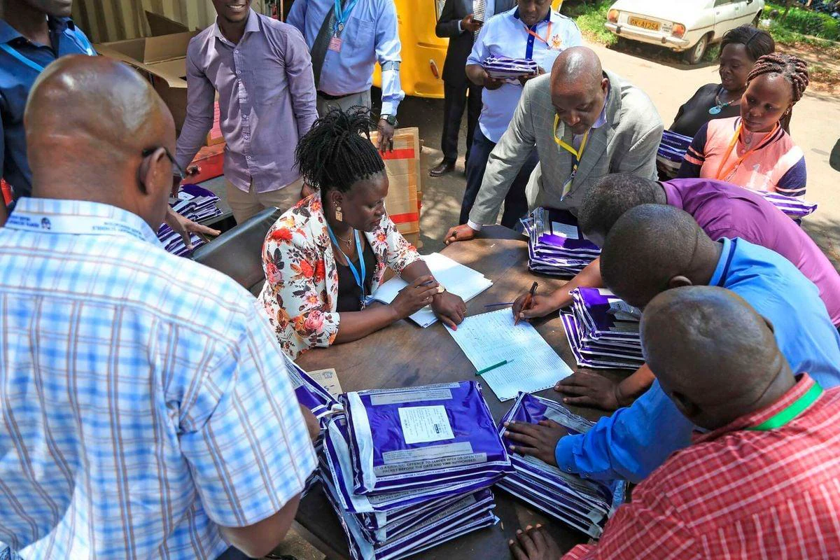 Should deputy principals be paid for duties during national ...