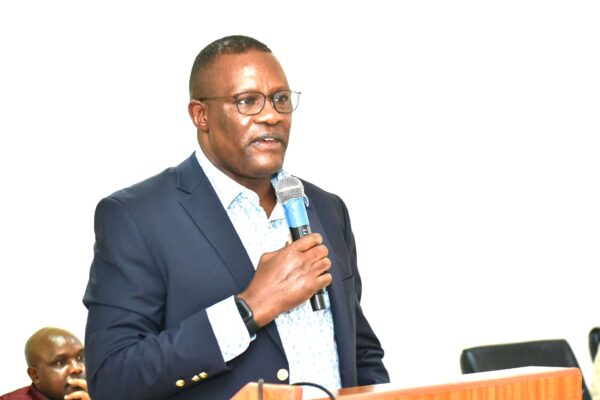 Owalo speaks at the forum