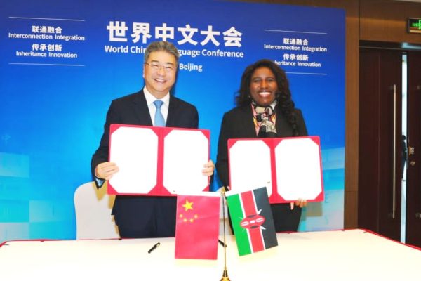 Kenya, China sign deal to provide scholarships for Chinese language students