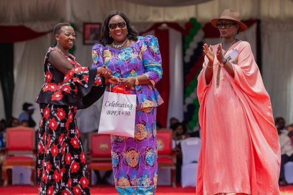 Ida Odinga blames old men in Homa Bay for high teenage pregnancies