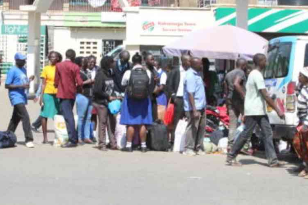 Parents lament soaring cost of school materials, ask principals not to send learners home