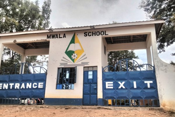 Principal drums for school alumni importance in schools