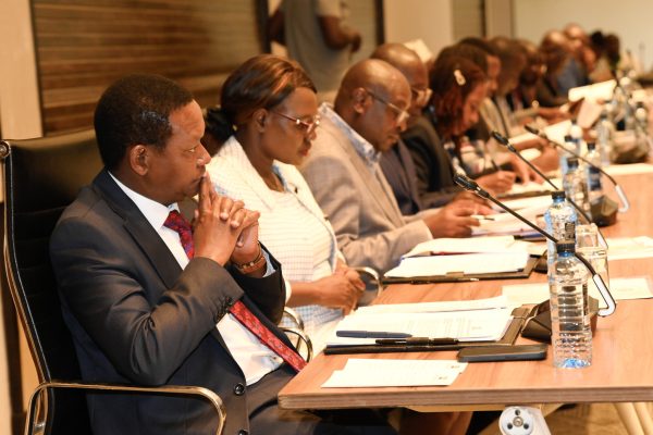 Senators question labor ministry over children exploitation spree