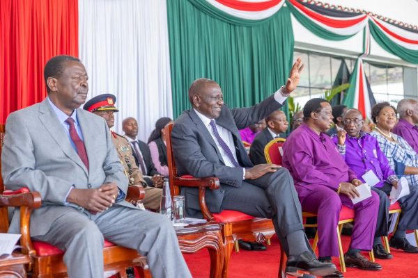 Government to recruit 20,000 intern teachers to curb shortage