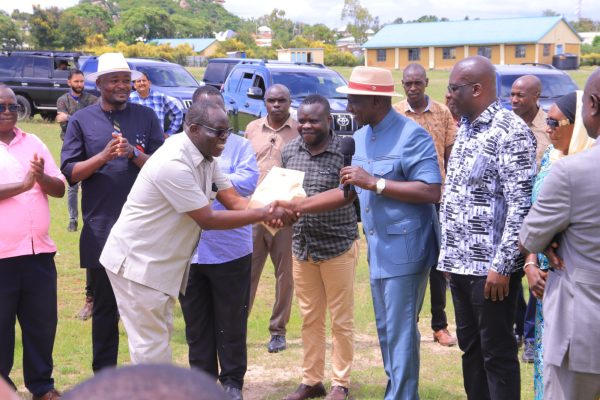 School heads in Migori praise President Ruto for launching tarmacking of new road