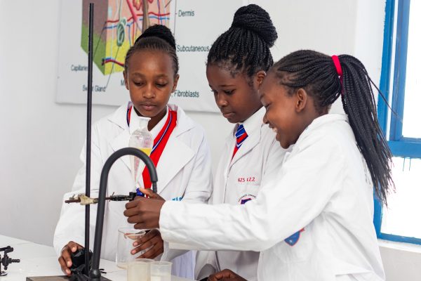 Senior School STEM pathway opens 161 subject combinations for Grade 10 students