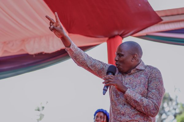 MP Ichung’wah issues bursary cheques to higher learning students