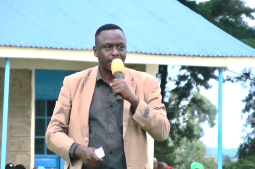 Paul Kimetto of KUPPET has condemned the continued difficulties teachers face accessing care at Tenwek Hospital, Bomet.