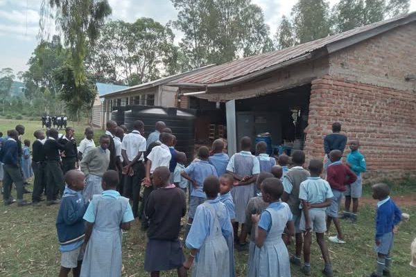 School staffroom full of teachers collapses in Homa Bay