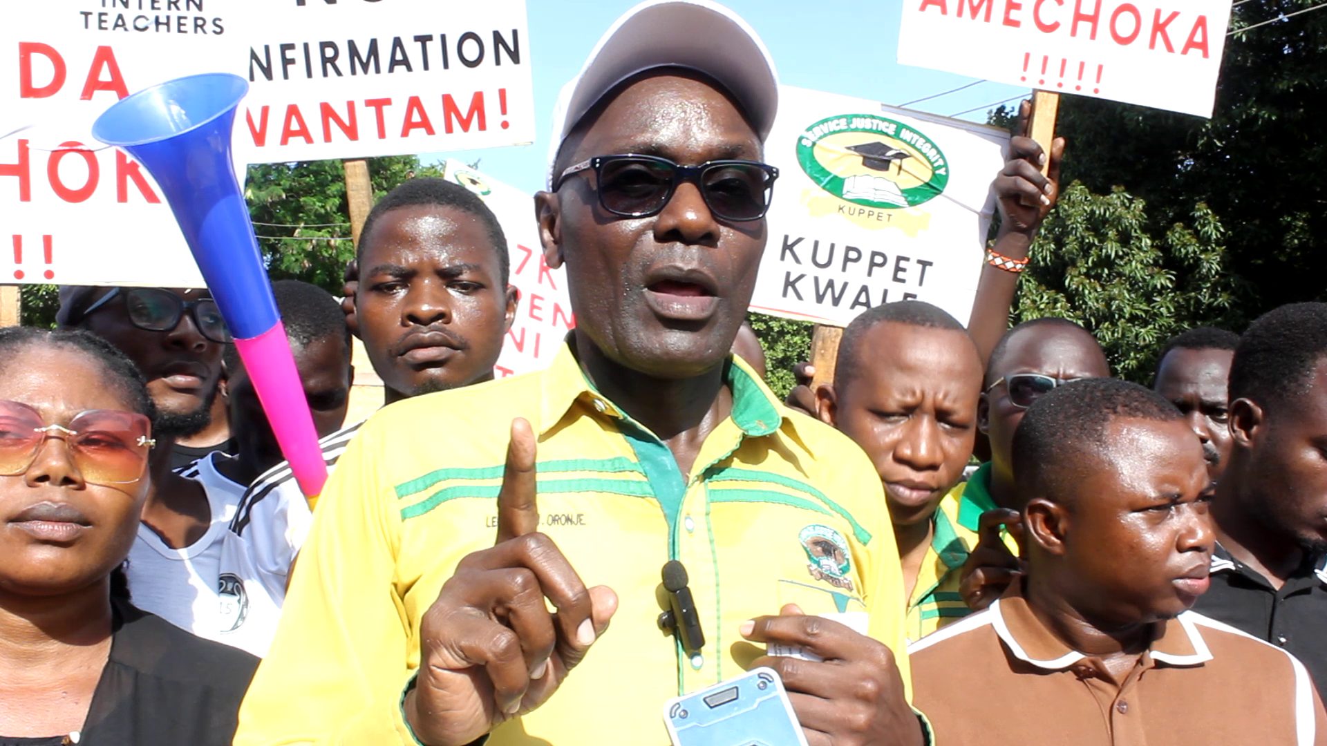 Leornard Oronje KUPPET 1