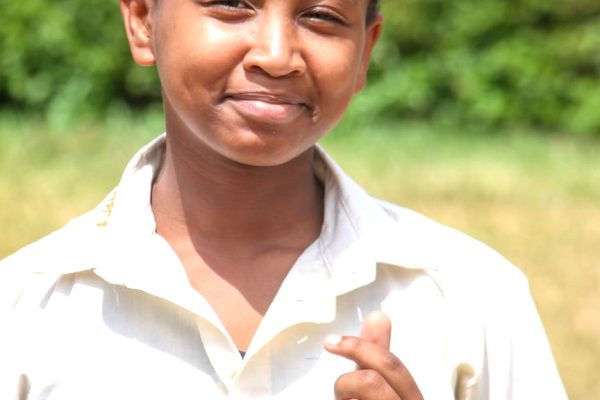 Jasmine Wangechi Wangondu the best pupil from Kerugoya municipality schools.she scored 71 points out of 72 points 1