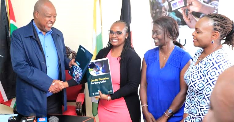 Nyamira ECDE teachers in a past function with Governor Amos Nyaribo