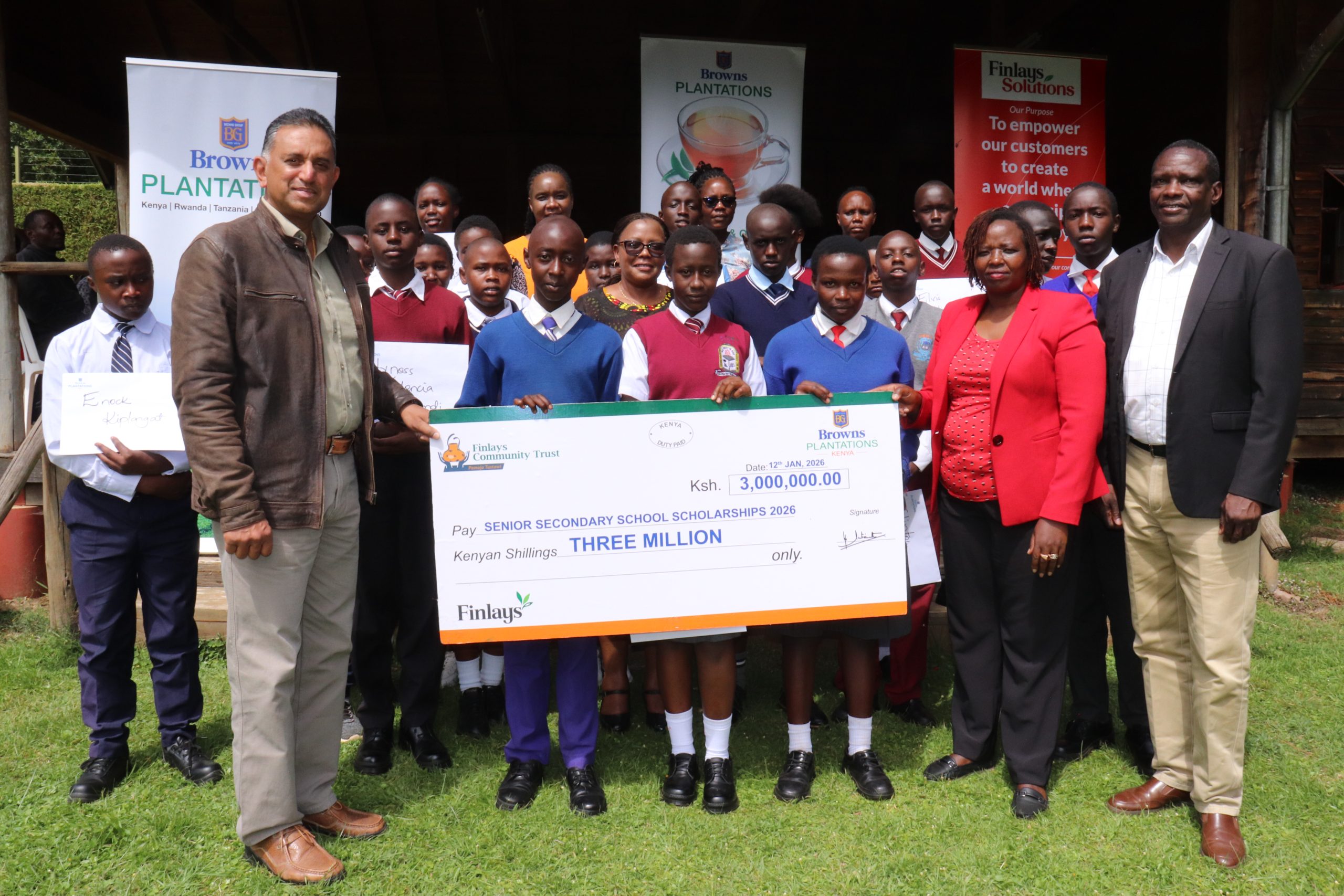 Mr. Dushanth Ratwatte Chief Executive Officer of Browns Plantations Kenya Limited with beneficiaries of the Scholarships 1