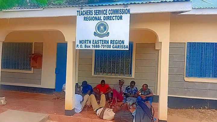 Hulugho Primary School teachers camping at the TSC regional director office in Garissa
