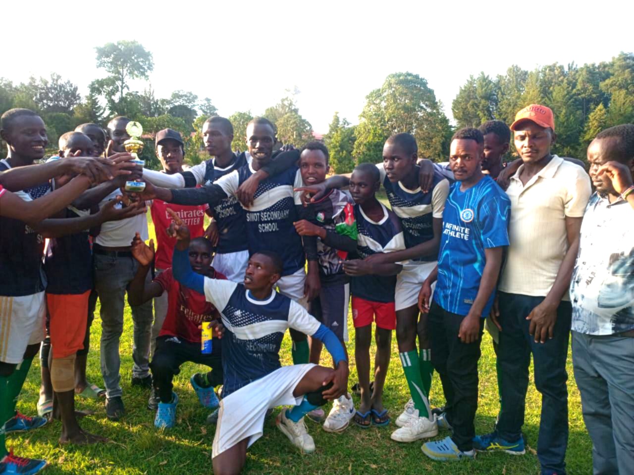 Siwot Secondary School handball team