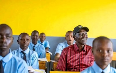 President Dr.William Ruto with Cheptais Boys students in class/Photo Kimtai Cherongis 