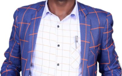 Victor Ochieng'. He clearly outline roles teacchers play in the curriculum design process